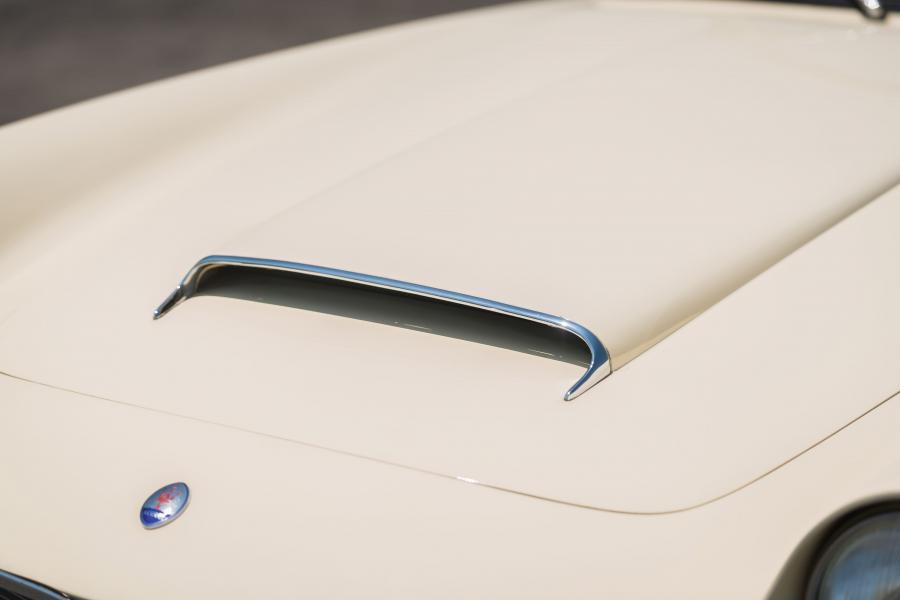Детали экстерьера Maserati 3500 GT Spyder by Frua (AM101.268) 1957 года  (фото 5 из 26)